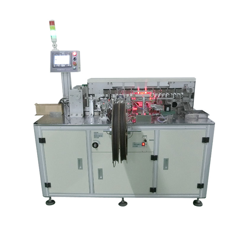 編帶電阻自動(dòng)成型套管機(jī)2