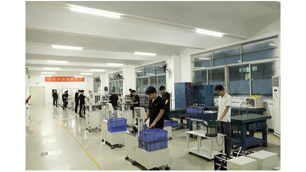 全自動點膠機