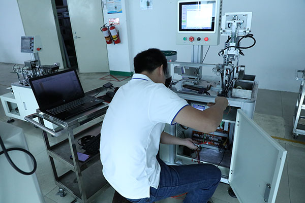 點膠機廠家